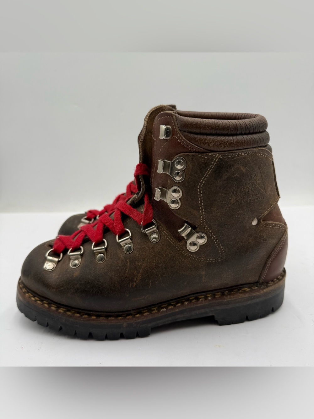 B57 Vtg Lowa Mountaineering Leather Boots Men's Size 5 US